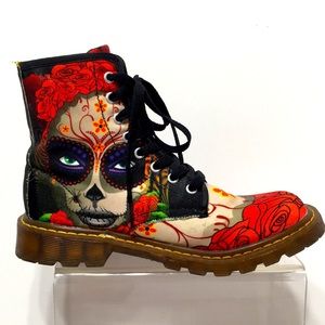 Moto boot Day of Dead graphic size 6.5 Woman